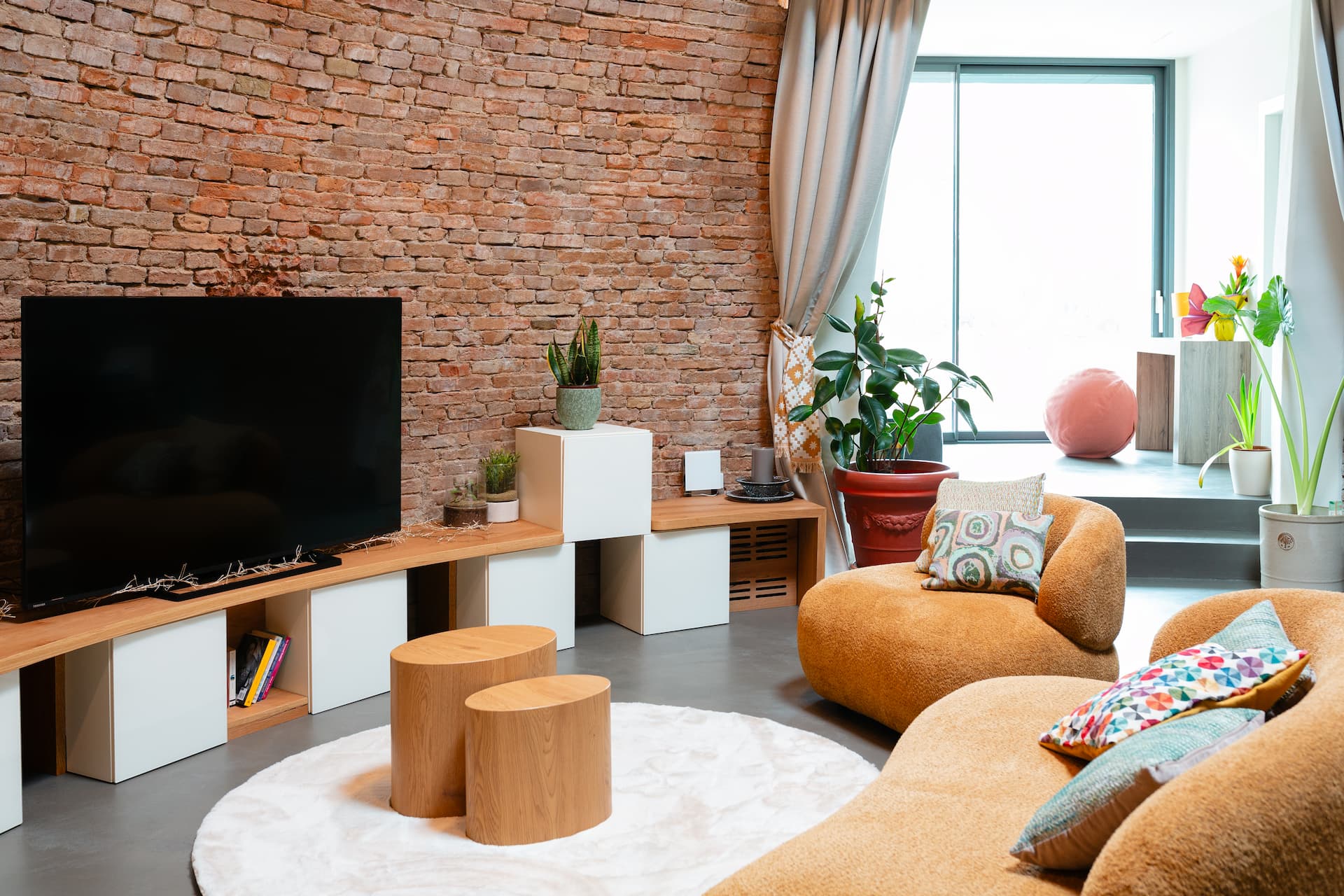 _K2A3811-1 - 1920Pixel